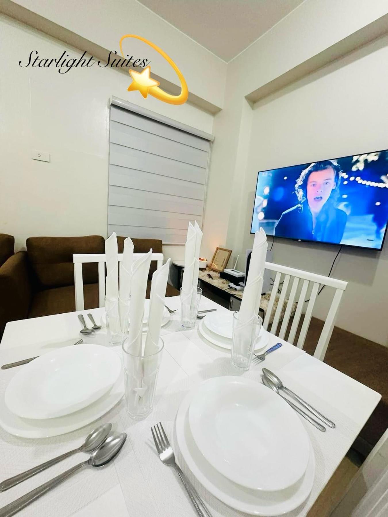Starlight Suites Trece Martires Dış mekan fotoğraf