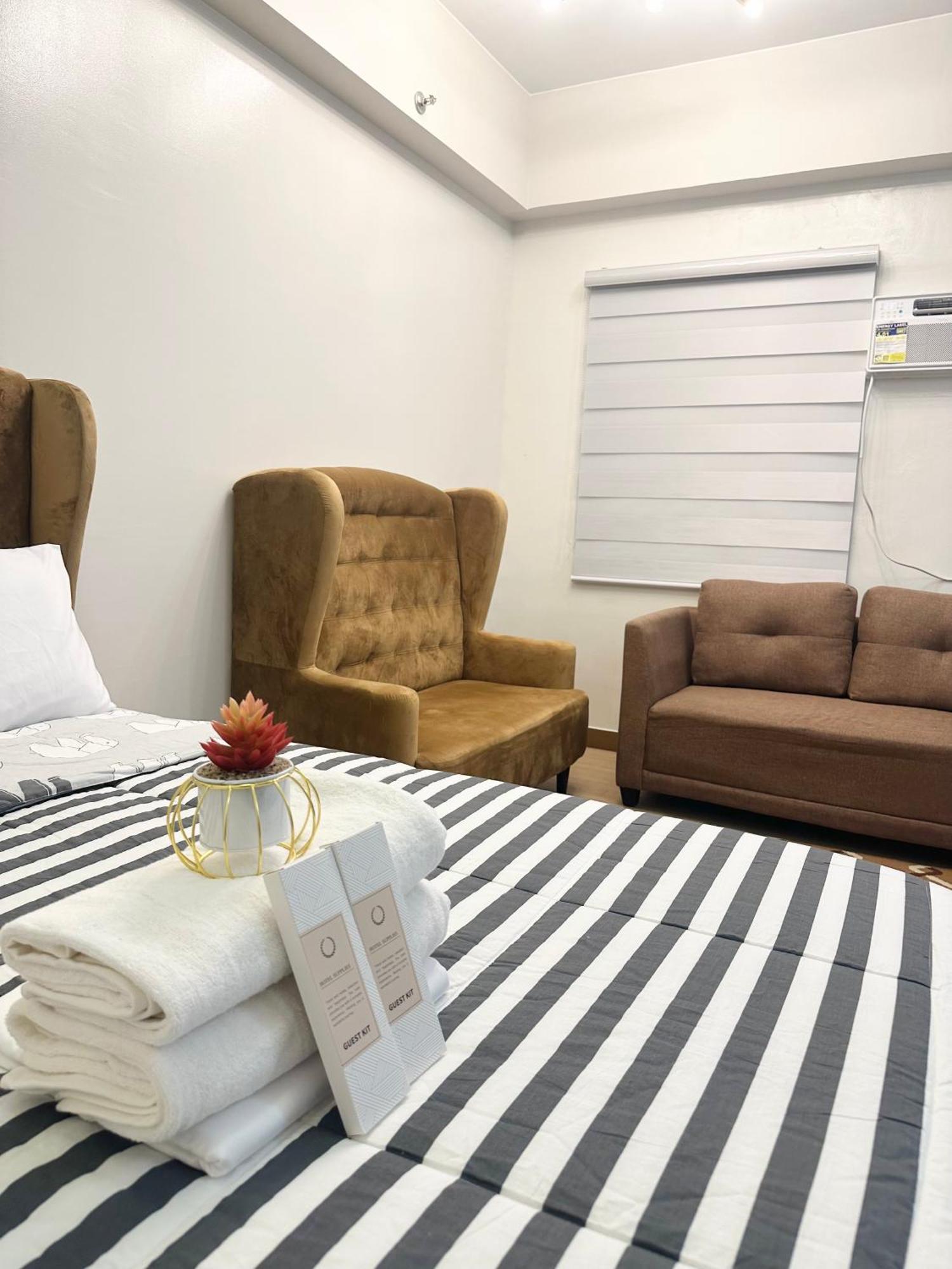 Starlight Suites Trece Martires Dış mekan fotoğraf