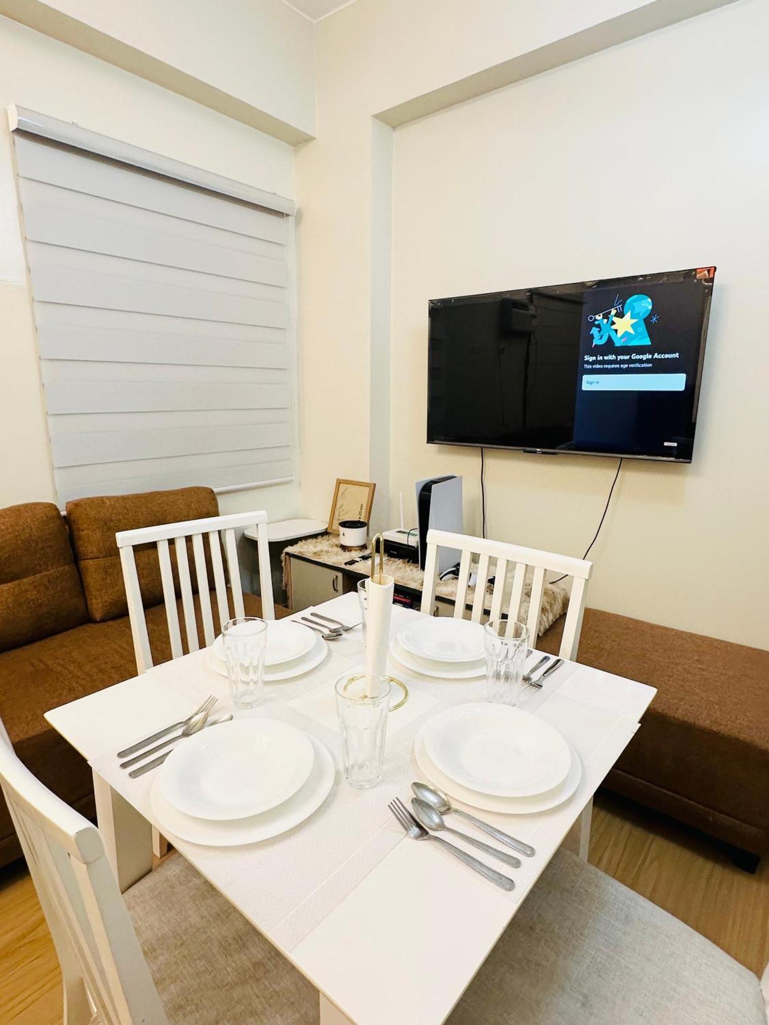 Starlight Suites Trece Martires Dış mekan fotoğraf