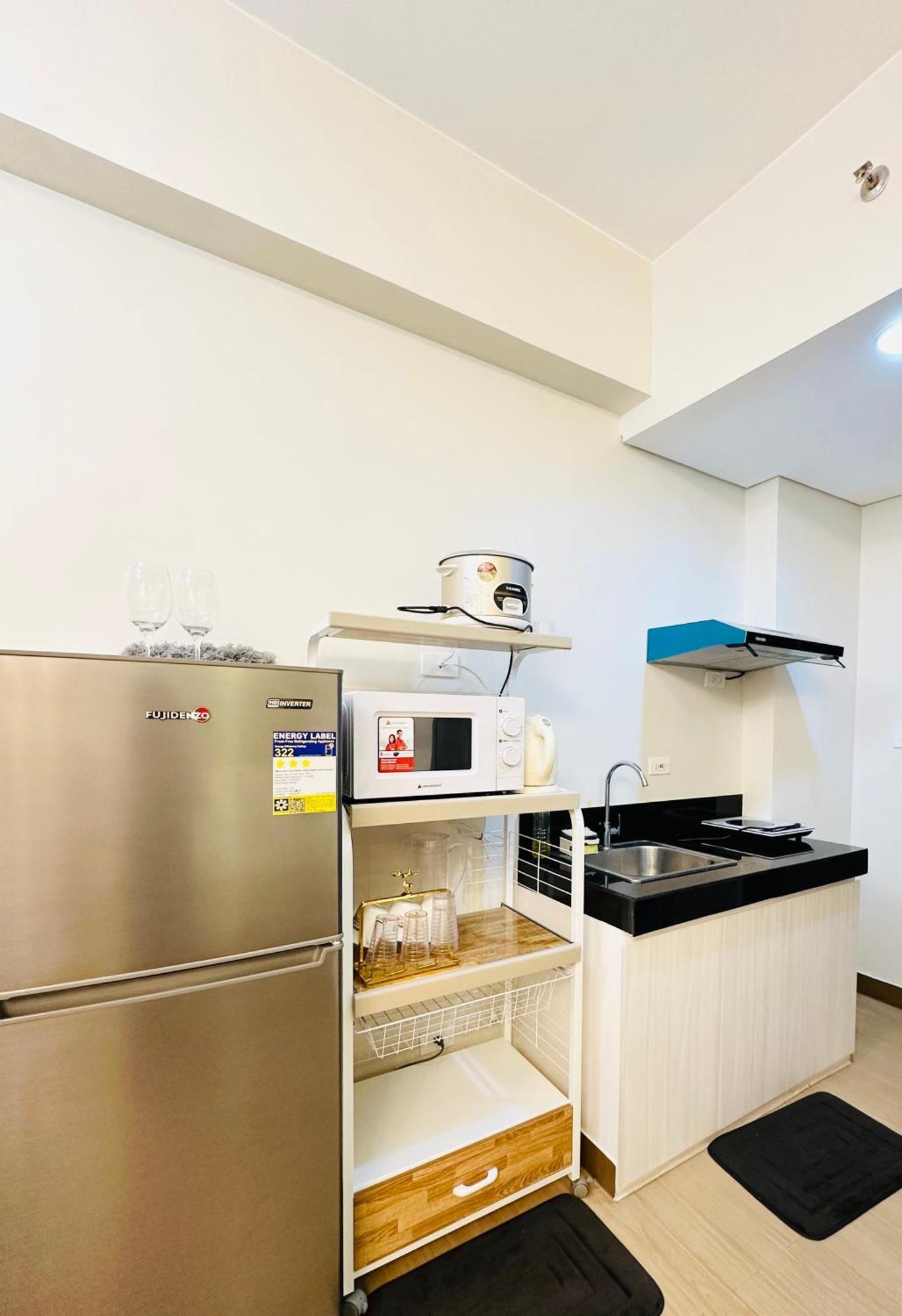Starlight Suites Trece Martires Dış mekan fotoğraf