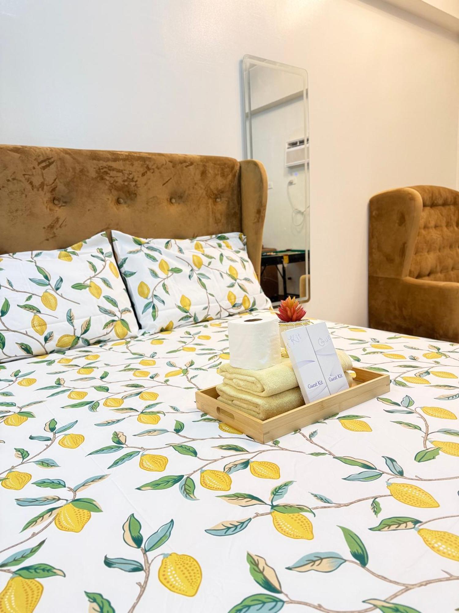 Starlight Suites Trece Martires Dış mekan fotoğraf
